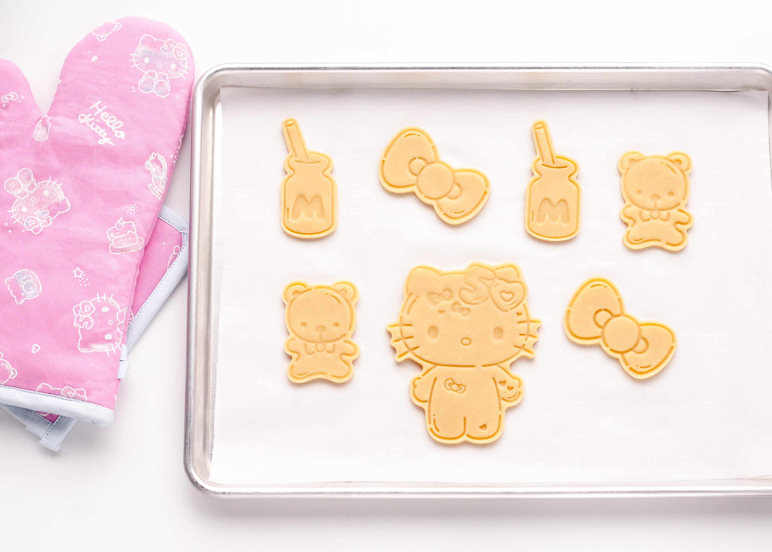 Hello Kitty 50th Anniversary Cookie Stamp and Frosting Set - 图片 4