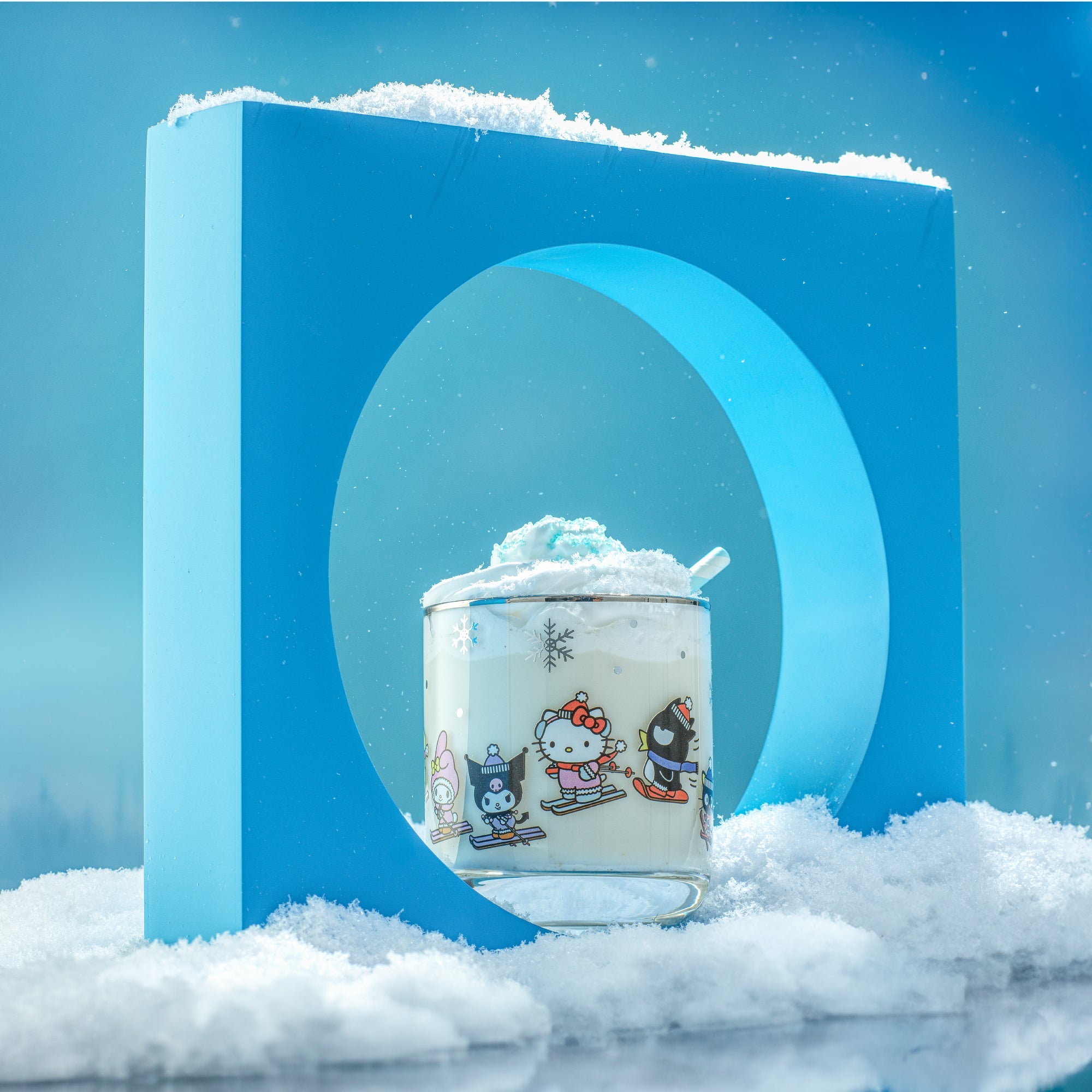 Hello Kitty and Friends Winter Wonderland Short Glasses - 图片 2