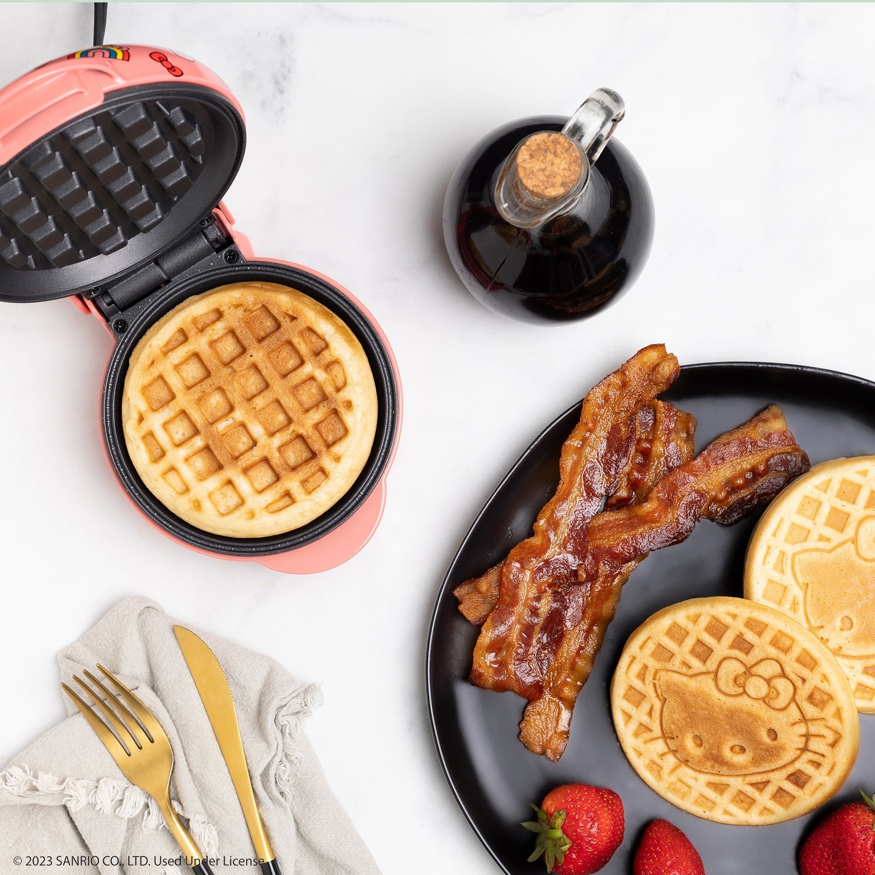 Hello Kitty Mini Waffle Maker - 图片 6